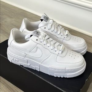 Nike AF1 Pixel 5.5 women’s in white